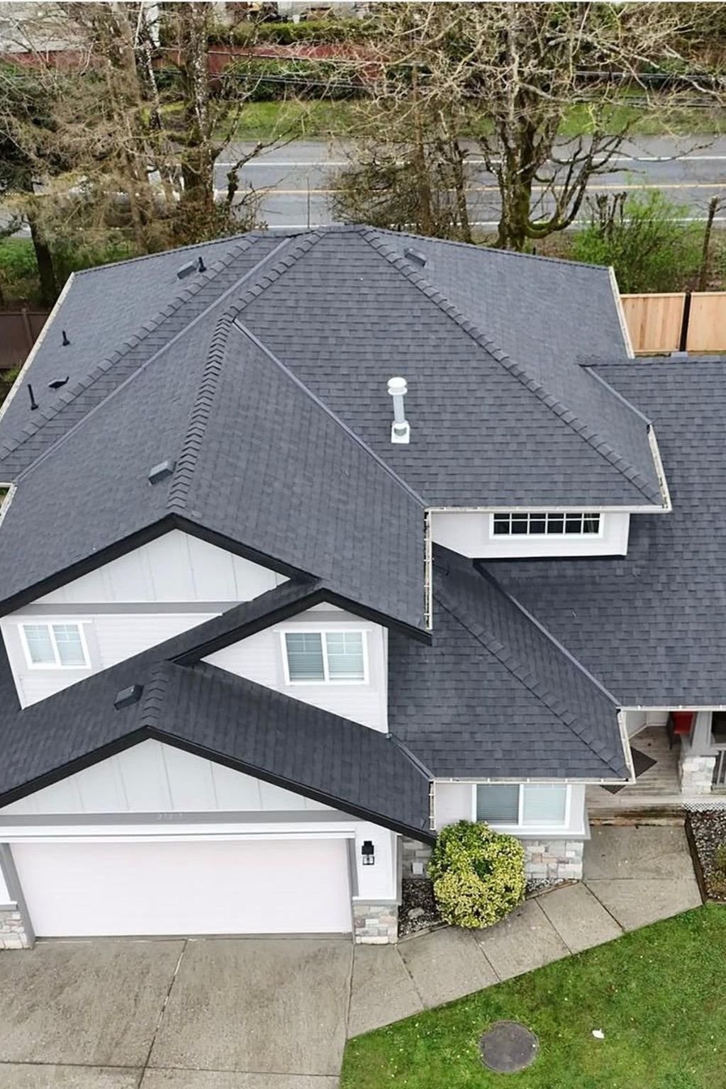 Delta roofing contractor providing professional roofing services in Delta, BC